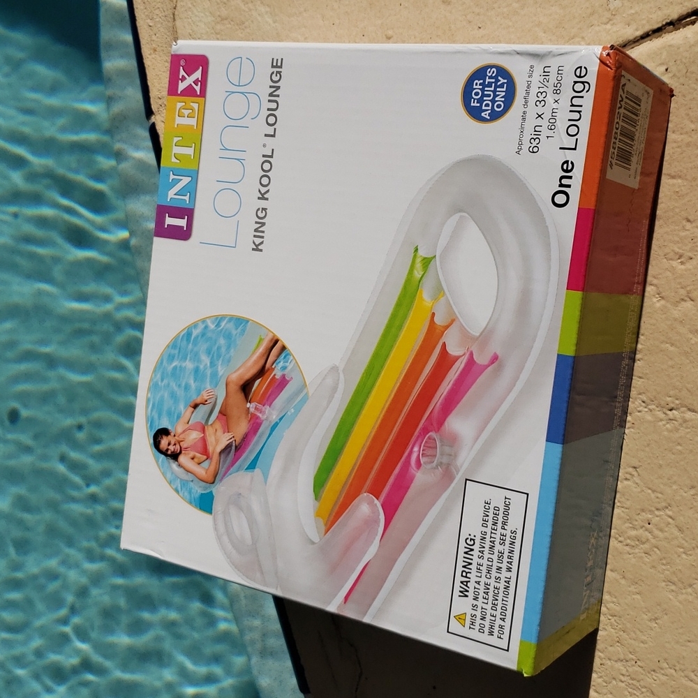 New - INTEX King Kool Pool Lounger - Floatie Pool Lounger